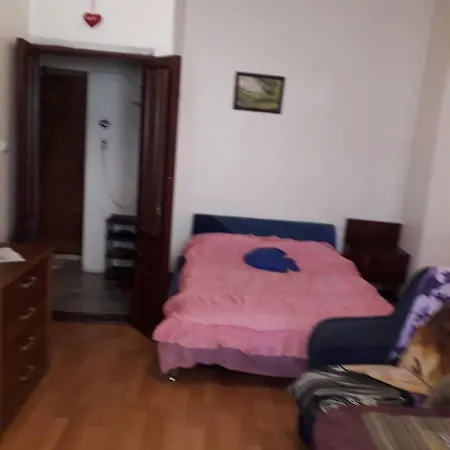 1комнатные базарная 34 Apartment *