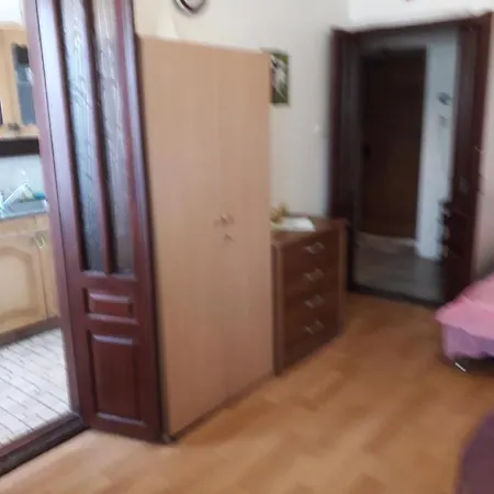 1комнатные базарная 34 Apartment